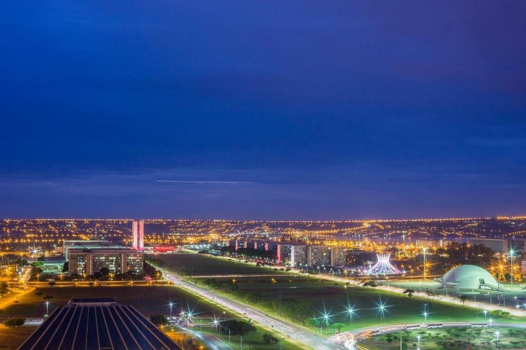Ed Saint Moritz, Flat Com Garagem 01, Shn No Coracao De Brasilia Apartment ภายนอก รูปภาพ